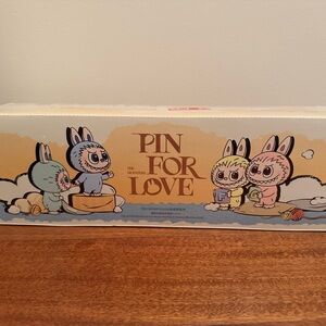 Labubu Pin for Love